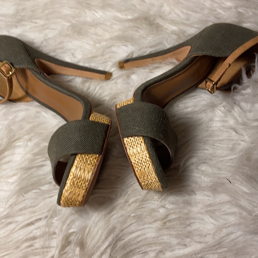 EUC Tory Burch Olive Green Amina Platform Stilettos - Picture 7 of 13